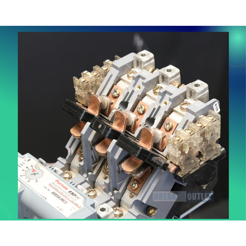 40HP32A Siemens Series A Magnetic Starter 600 V 90 A 50 hp Three Phase Screw