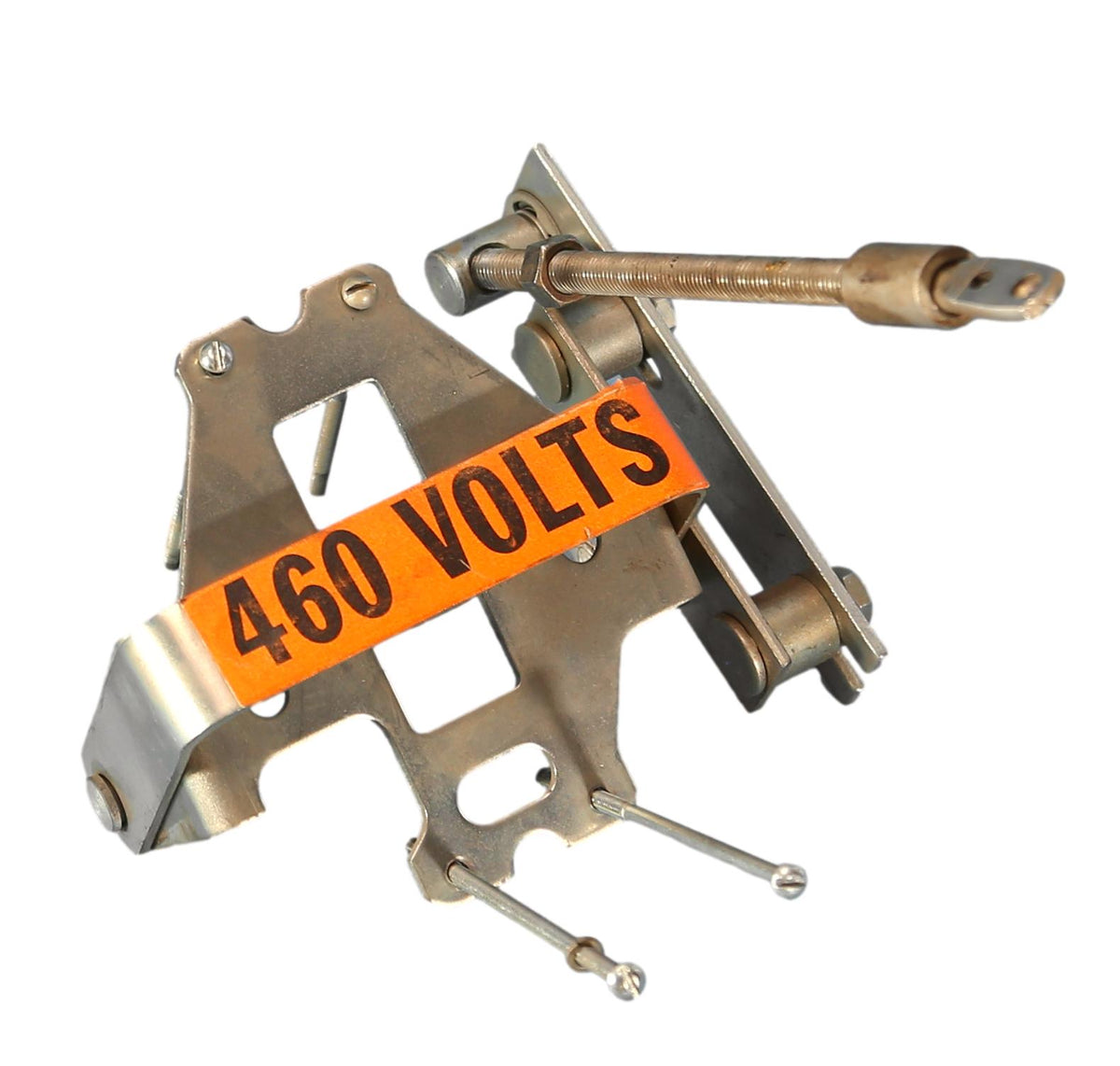 Mechanism accomodates  FS340100 
type Breaker