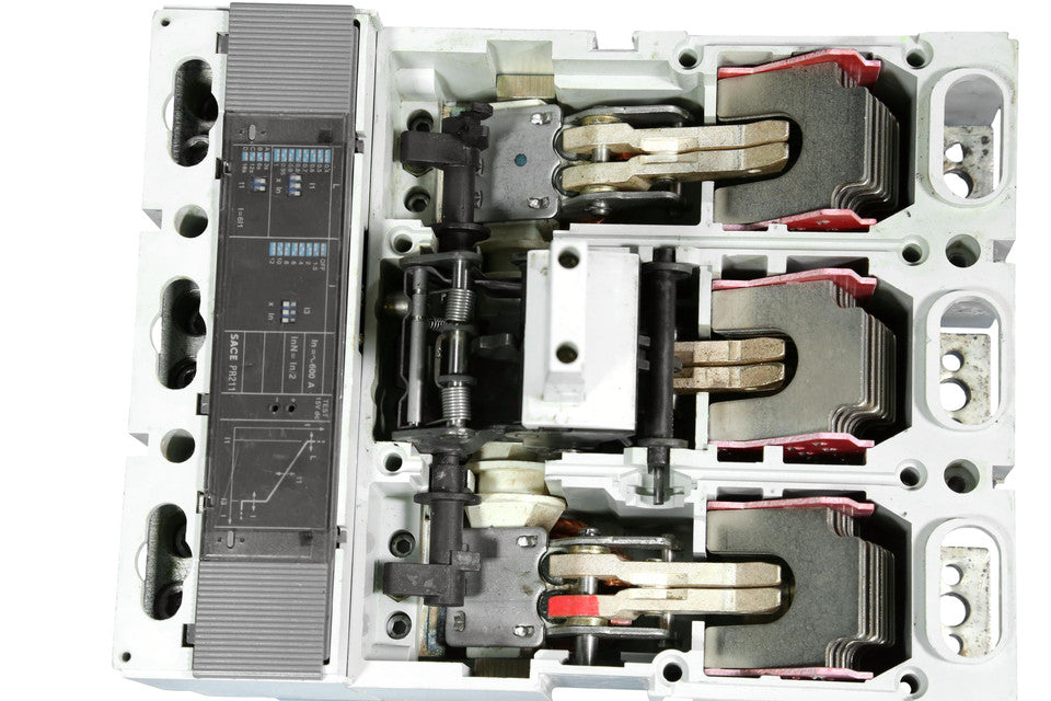 Sold for Parts Circuit Breaker SACE S6N
View Inside, very clean 100%