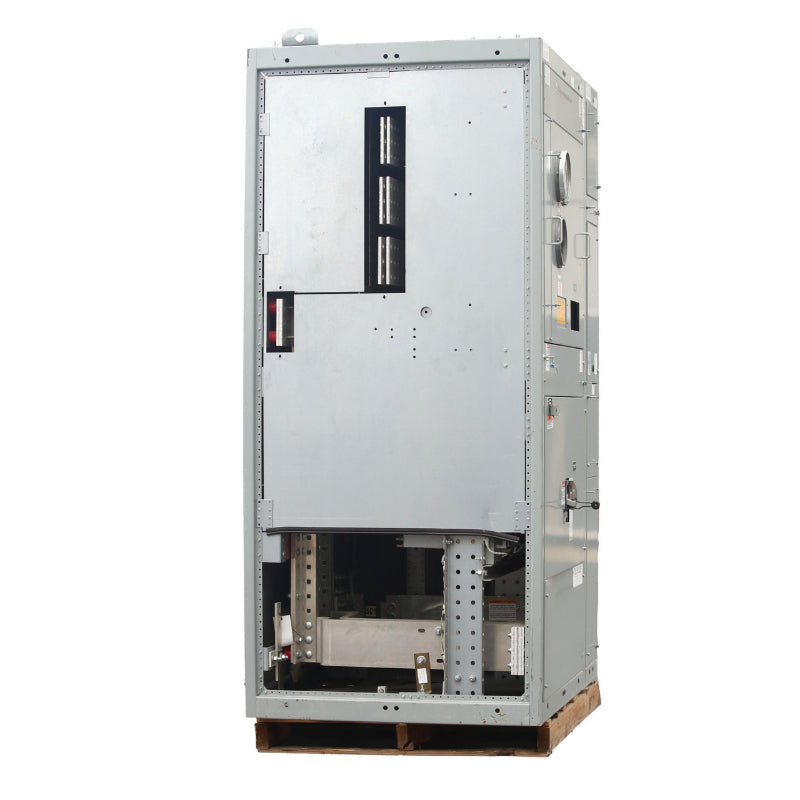 1200 Amp Metered Switchboard
4000A Bus Rated, Group Mounted