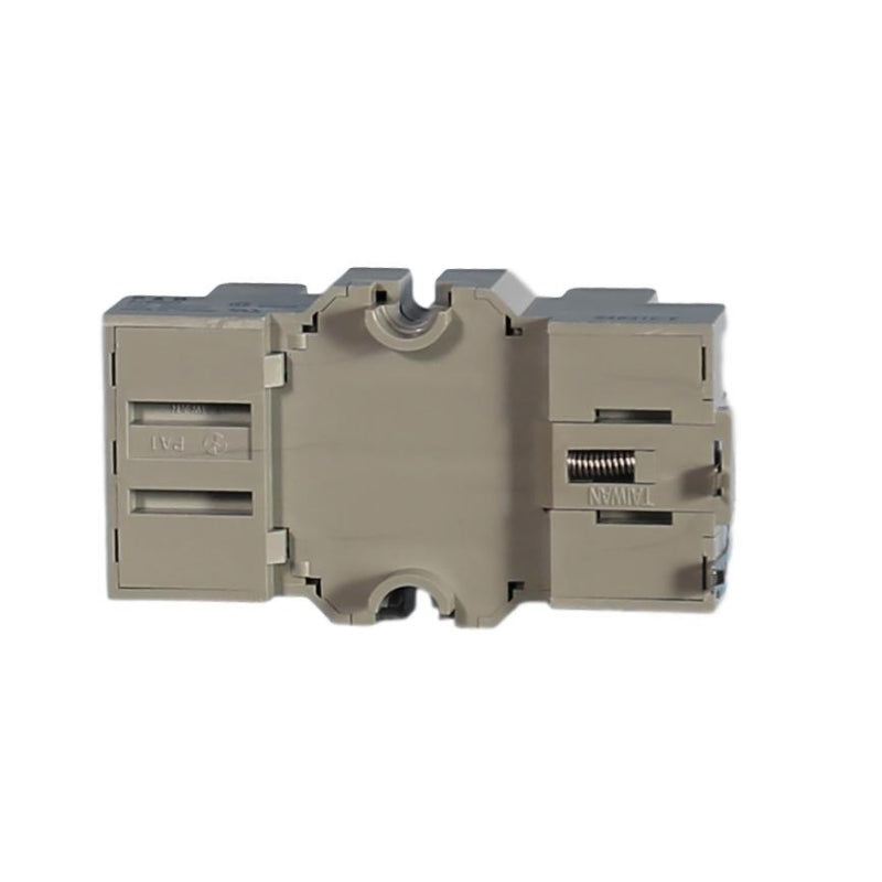 DIN rail socket base