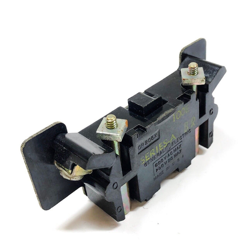 CR205X100E
Normally Closed Contacts