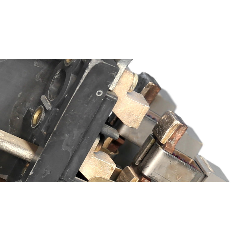 Upper Contacts
GCA530