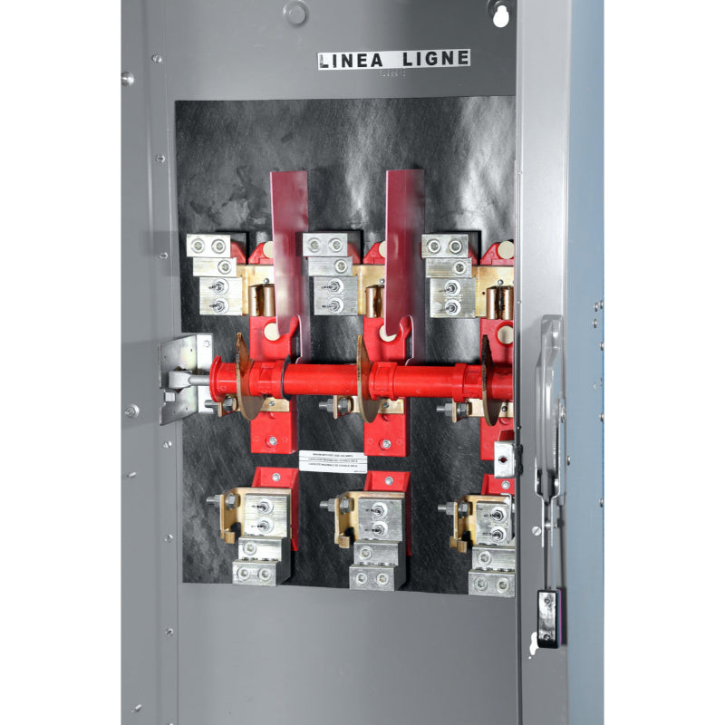 New H327N Fusible 800A Safety Switch
View of switching blades