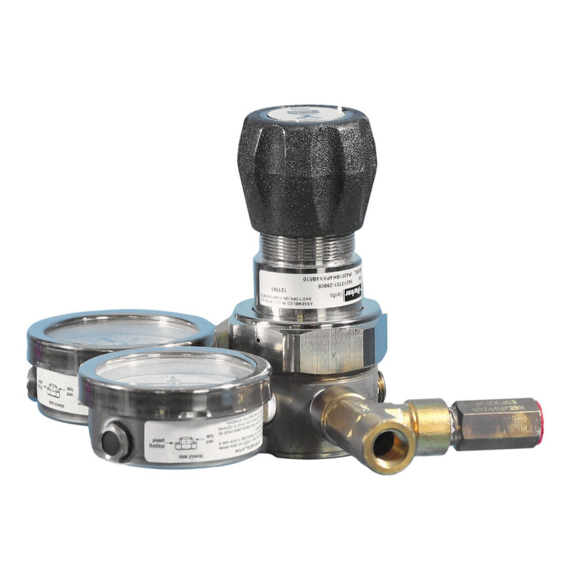 Parker Veriflo Brass Regulator
Configured w/ Meters & Brass Fittings