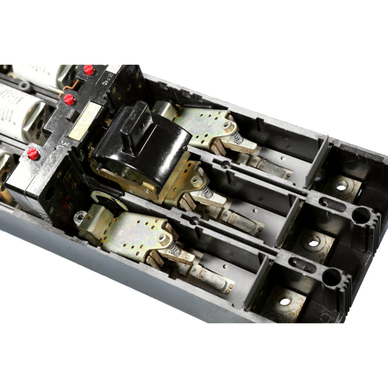 NB3800PF/NB3800PR
Inside View Look Not Used at all