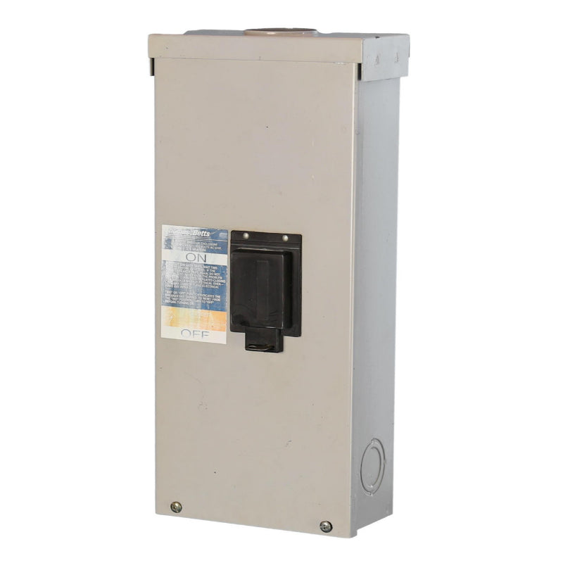 Outdoor 100A Circuit Breaker Enclosure
with Rain Proof Handle cover