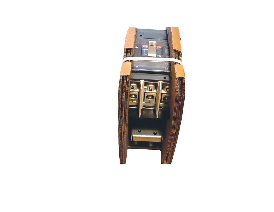 XT4HU3200BYJ000XXX
200 Ampere